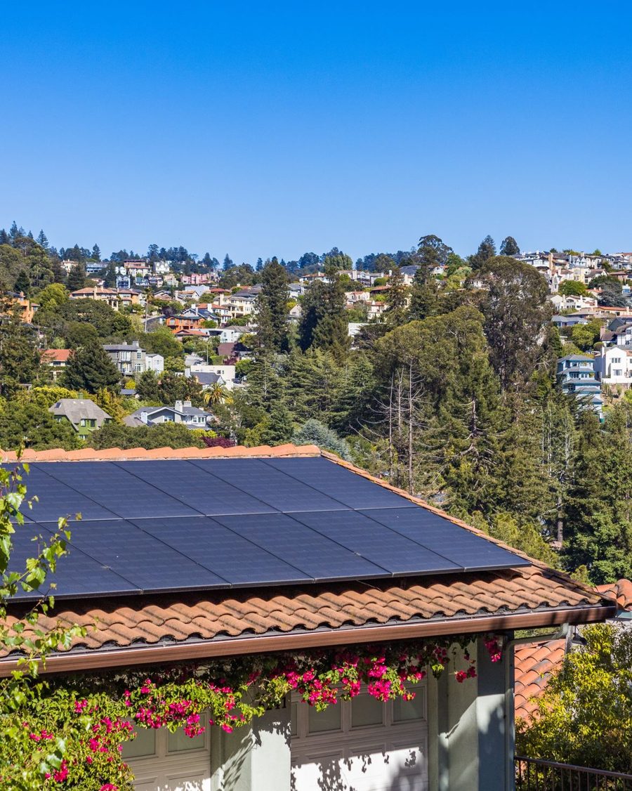 Impianto fotovoltaico su villa residenziale a Torino