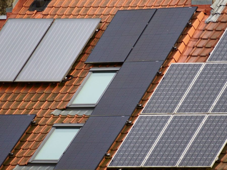 Dettaglio impianto fotovoltaico residenziale